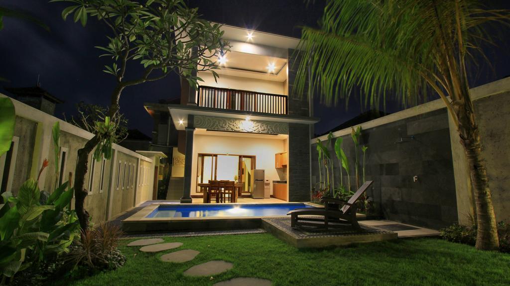 The Surya Kuta Villa Dış mekan fotoğraf